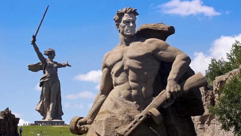 Мемориалы в память Великой Отечественной войны 1941–1945 гг.